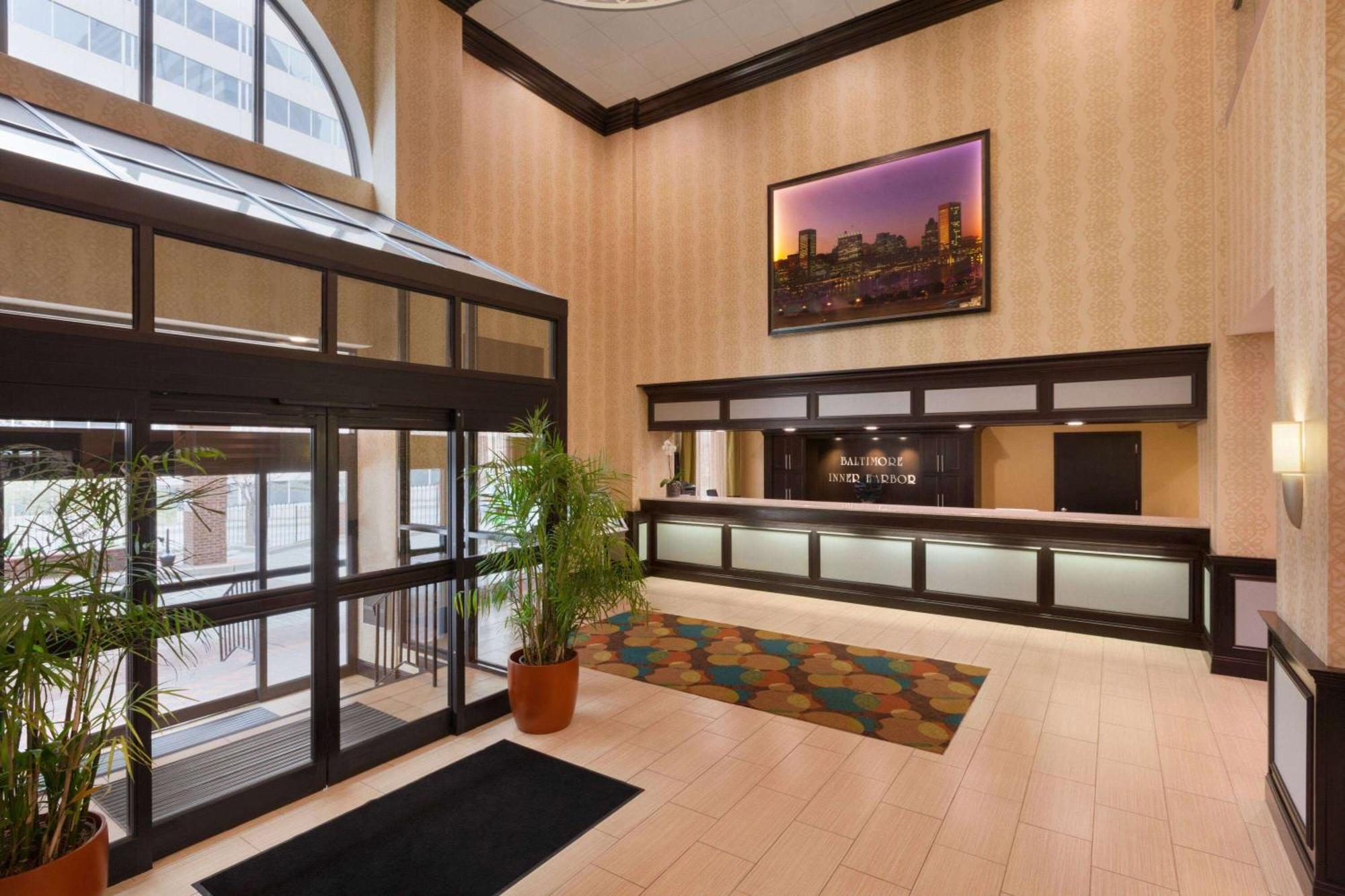 Days Inn By Wyndham Baltimore Inner Harbor Buitenkant foto