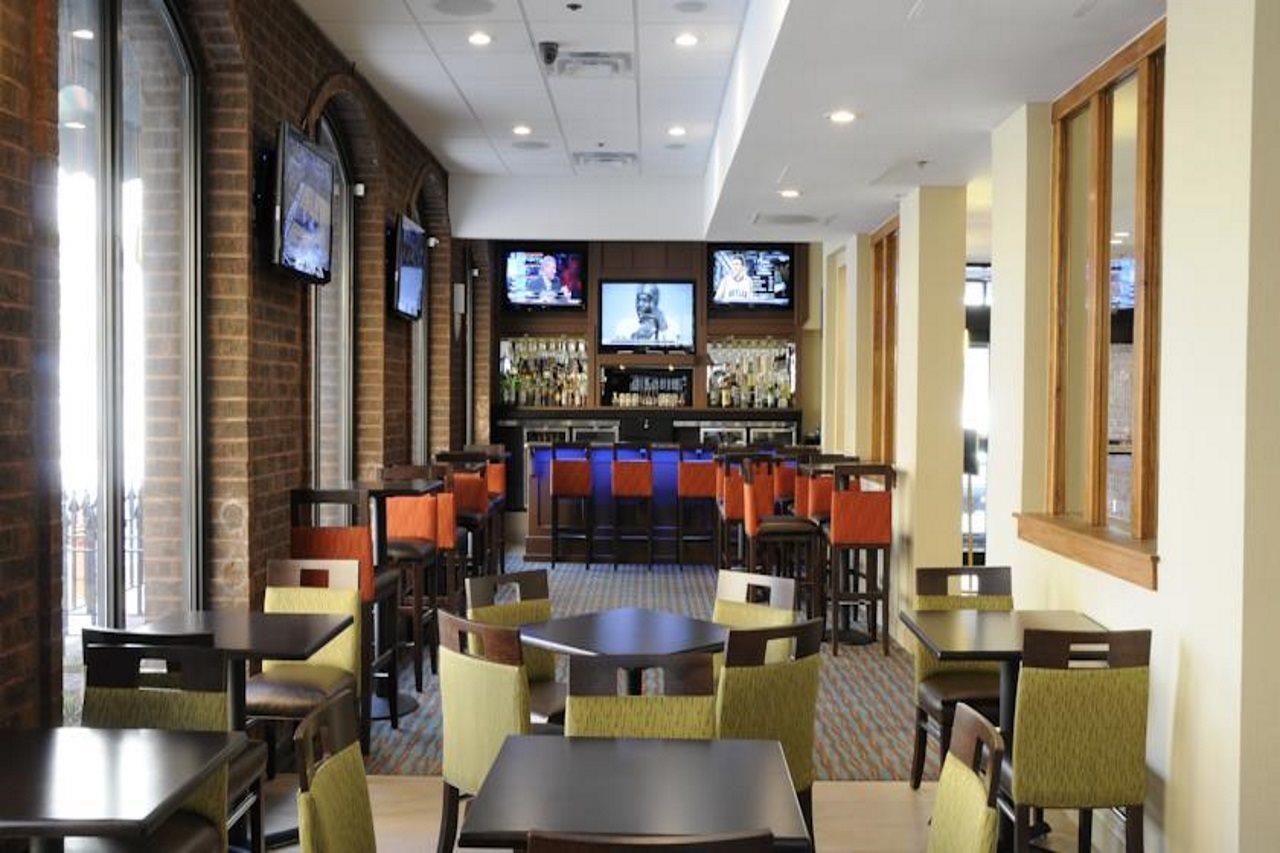 Days Inn By Wyndham Baltimore Inner Harbor Buitenkant foto