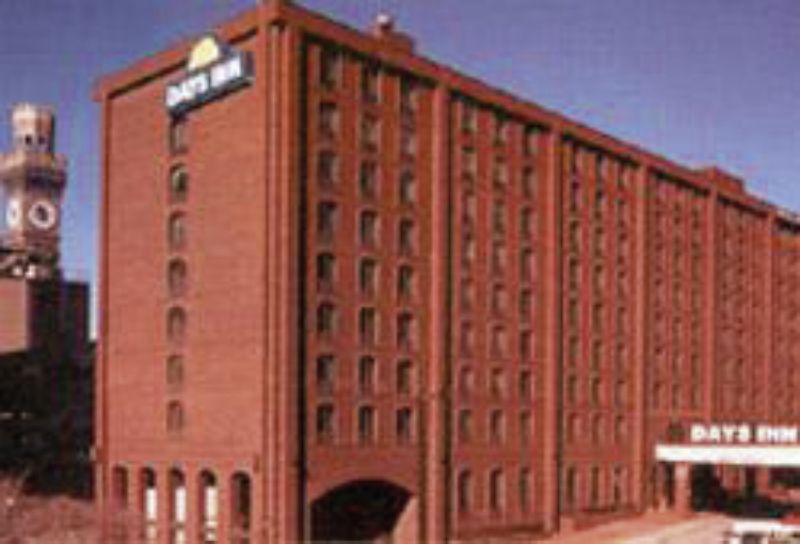 Days Inn By Wyndham Baltimore Inner Harbor Buitenkant foto