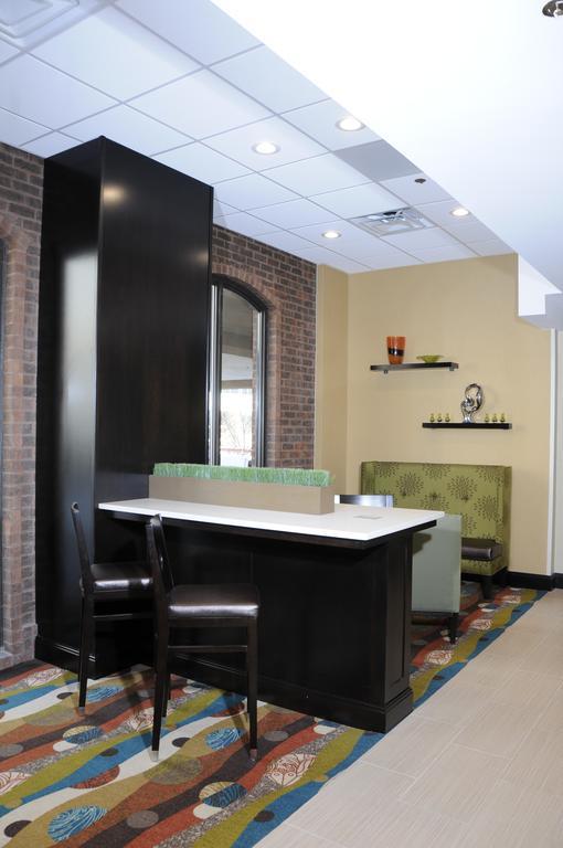 Days Inn By Wyndham Baltimore Inner Harbor Buitenkant foto